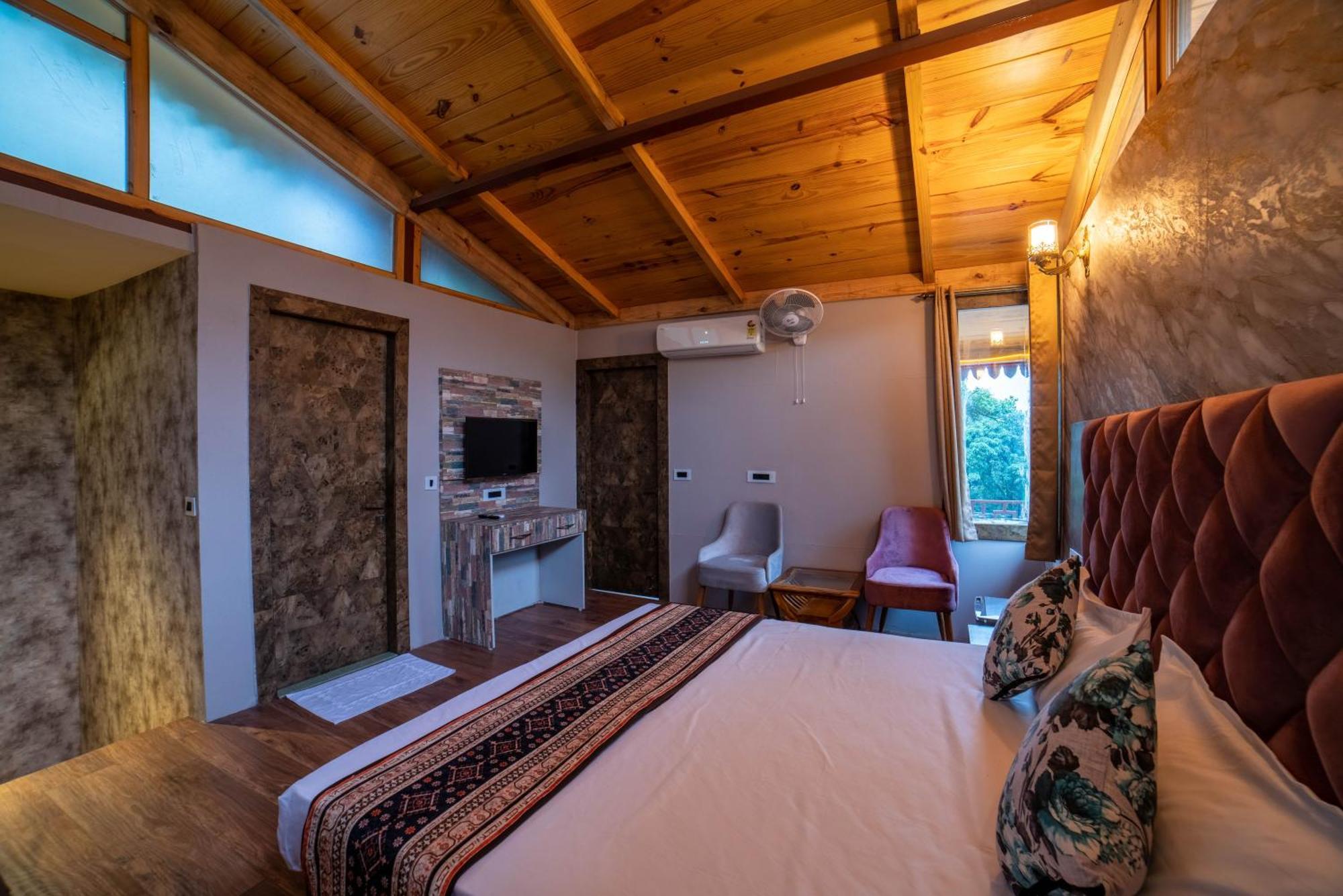 Mudras Grove Resort, Nainital Zewnętrze zdjęcie