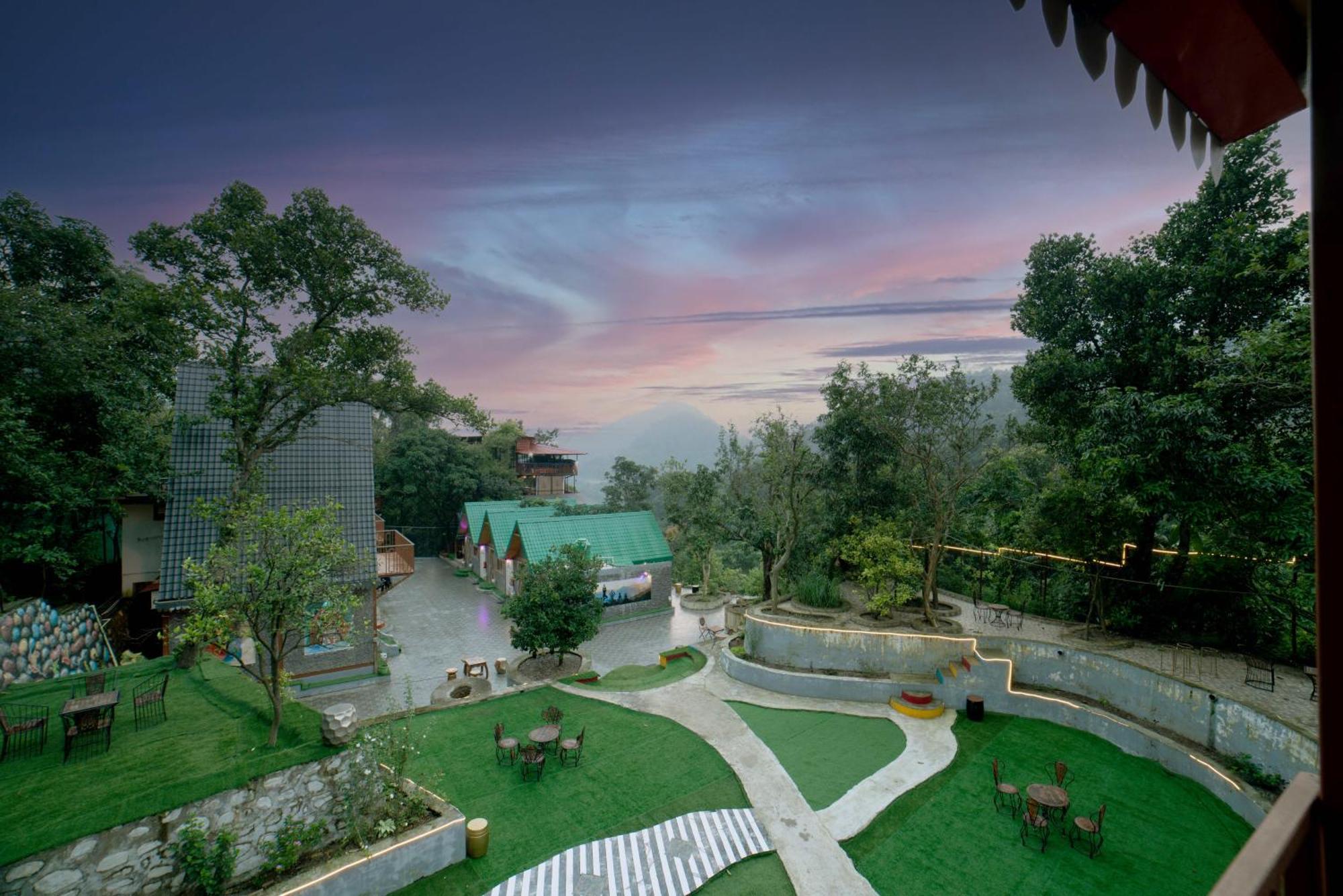 Mudras Grove Resort, Nainital Zewnętrze zdjęcie
