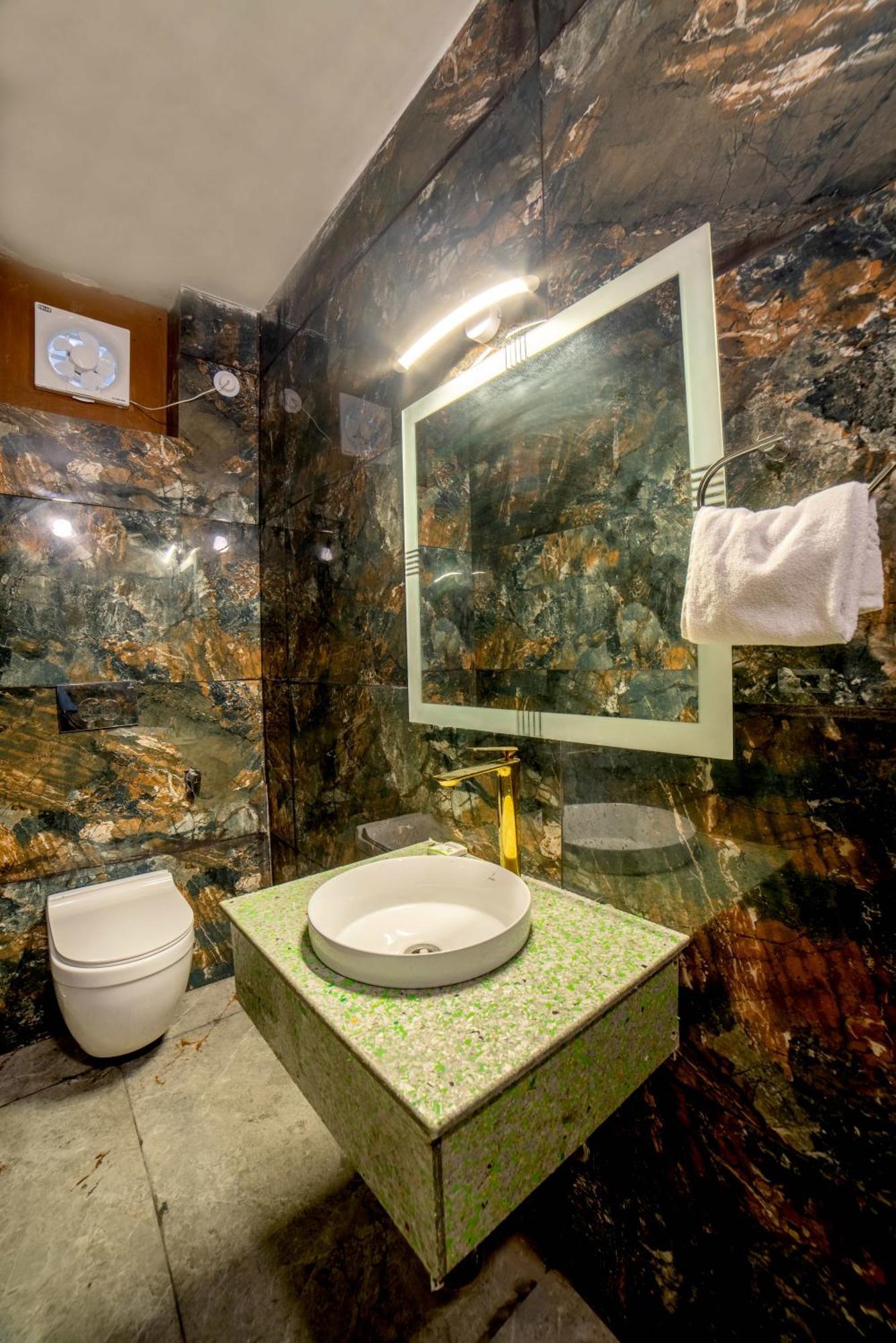 Mudras Grove Resort, Nainital Zewnętrze zdjęcie